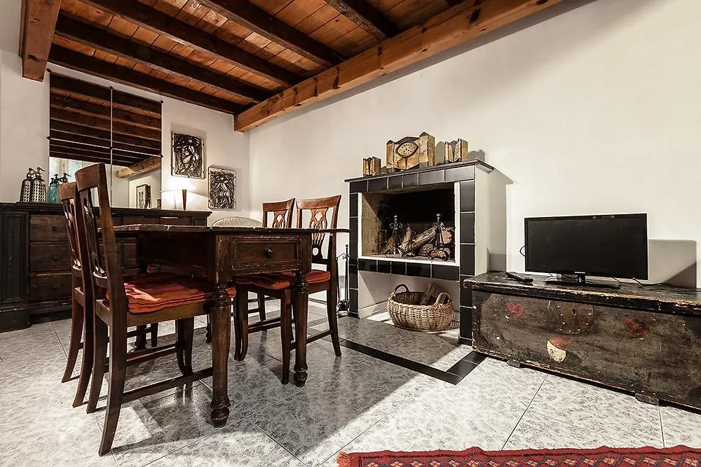 Darsena Apartment Milan